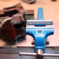 Brockhaus-Heuer skrustikke m/utskiftbare kjefter